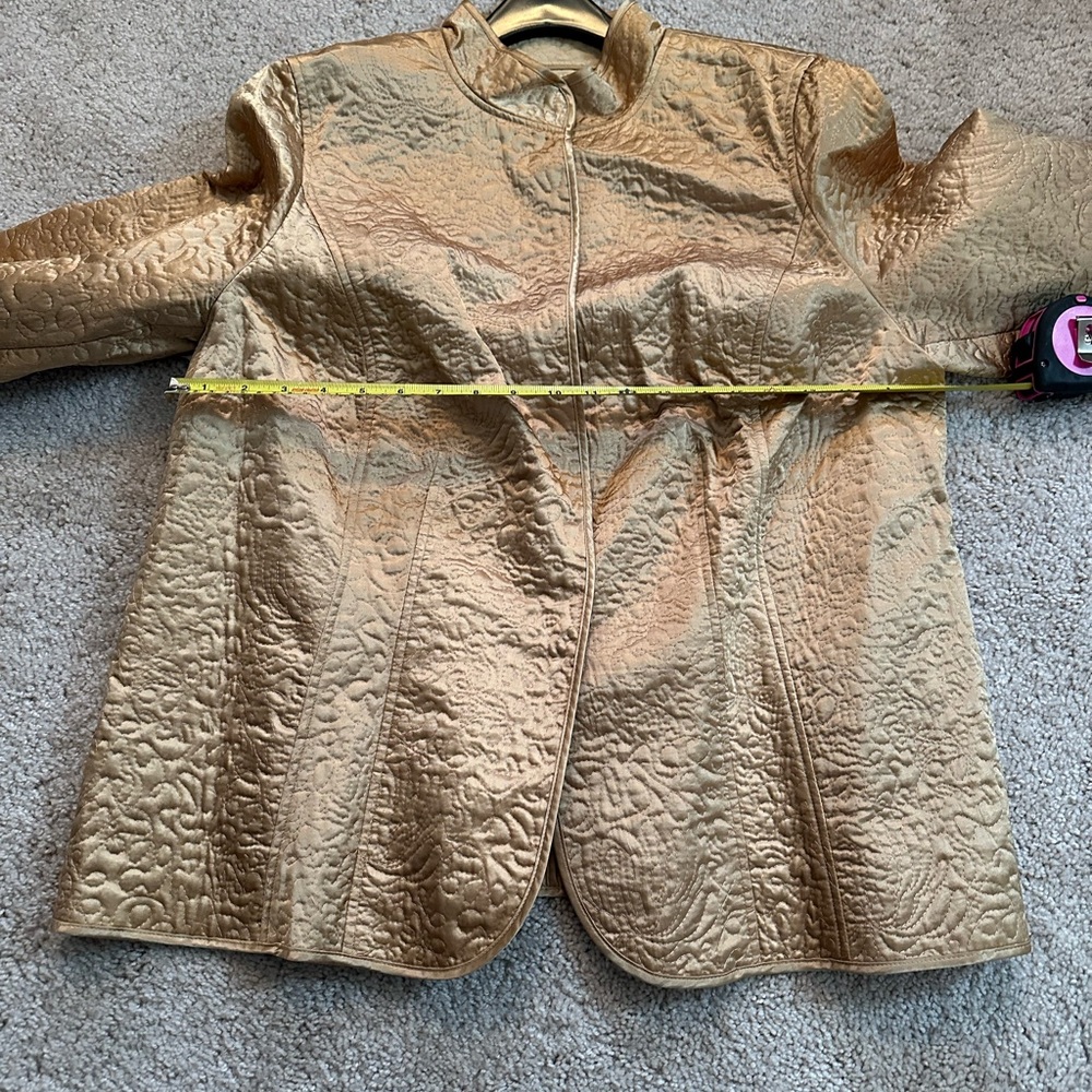 Kate Hill Metallic waffle Gold Jacket size 1X, Preloved excellent condition - Picture 9 of 11
